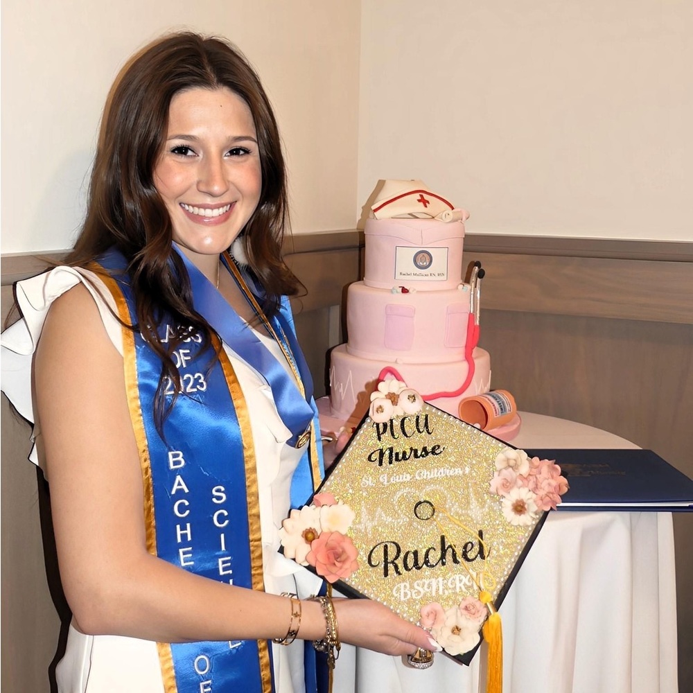 Meet your Posher, Rachel!